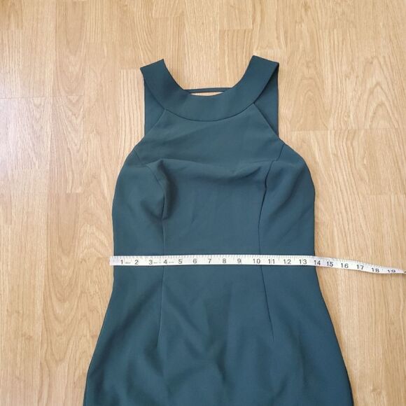 Bardot Elsy Open Back Midi Dress size Small in Green - Picture 9 of 12